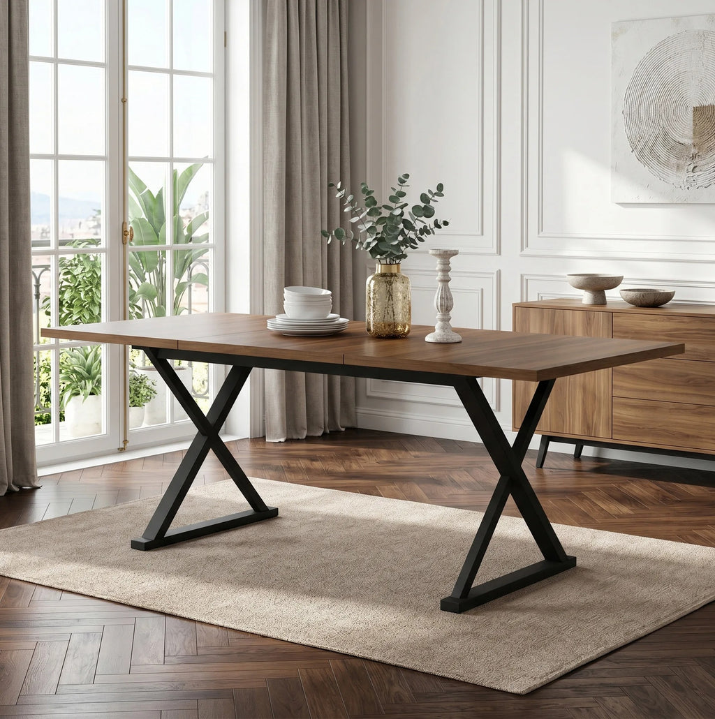 Table en bois rectangulaire sur pieds en X métalliques