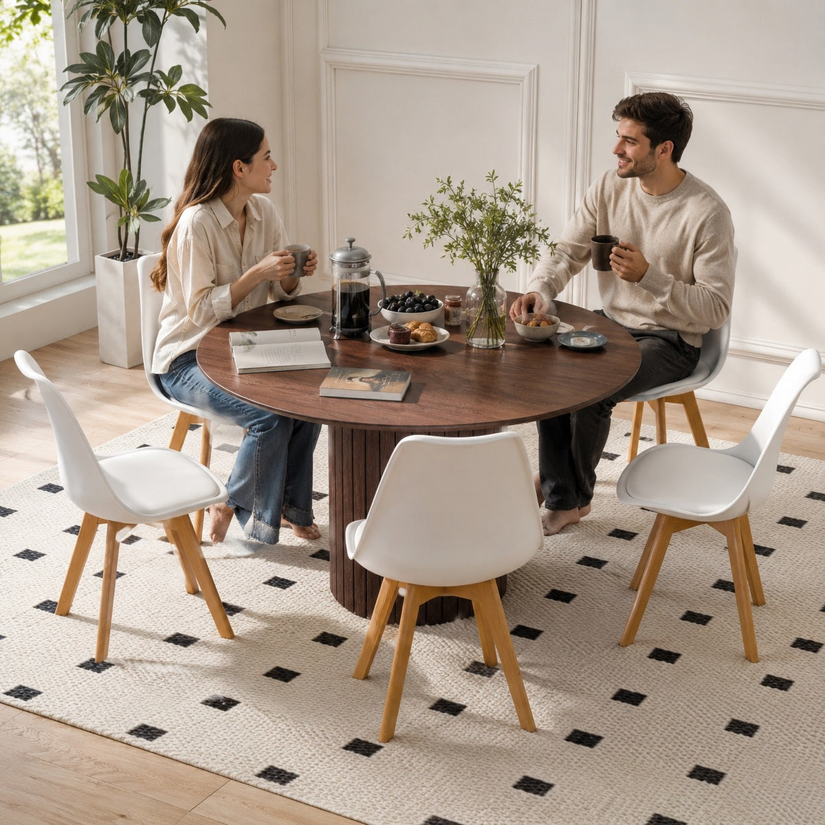 Table en bois style épuré